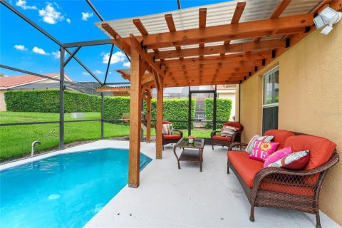 Villa ou maison à louer à Davenport, Floride: 4 chambres, 180.23 m2 № 2408656 - photo 2