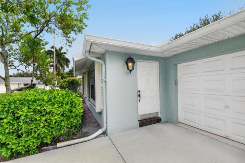 Casa en venta en Boynton Beach, Florida, 2 dormitorios, 130.43 m2 № 2320492 - foto 5