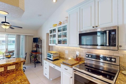 House in Punta Gorda, Florida 3 bedrooms, 177.81 sq.m. № 1759786 - photo 22