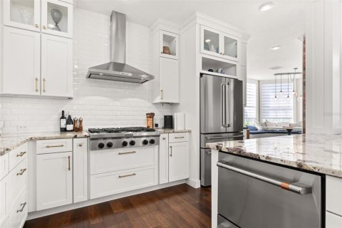 Casa en venta en Celebration, Florida, 3 dormitorios, 192.96 m2 № 1918311 - foto 11