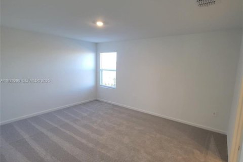 House in Lake Wales, Florida 4 bedrooms № 1987563 - photo 14