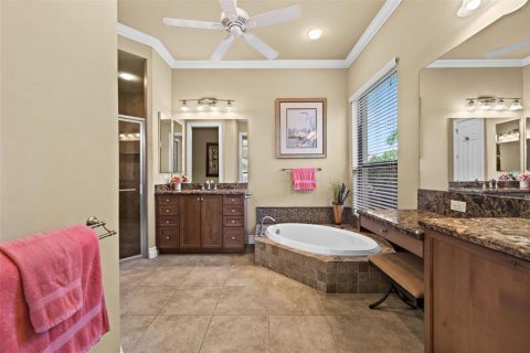 Villa ou maison à vendre à Cape Coral, Floride: 3 chambres, 305 m2 № 2436807 - photo 25