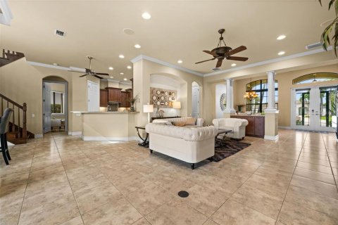 Villa ou maison à vendre à Cape Coral, Floride: 3 chambres, 305 m2 № 2436807 - photo 12