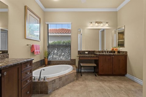 Villa ou maison à vendre à Cape Coral, Floride: 3 chambres, 305 m2 № 2436807 - photo 26