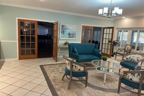 House in Port Richey, Florida 2 bedrooms, 118.36 sq.m. № 2208524 - photo 26