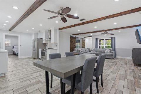Villa ou maison à vendre à Winter Haven, Floride: 3 chambres, 210.8 m2 № 2356642 - photo 5