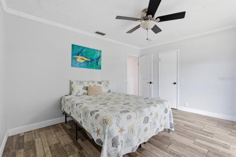 Villa ou maison à vendre à Winter Haven, Floride: 3 chambres, 210.8 m2 № 2356642 - photo 19