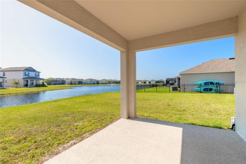 House in New Smyrna Beach, Florida 3 bedrooms, 150.13 sq.m. № 1852962 - photo 27