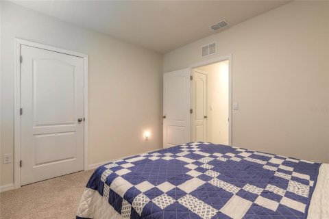 House in New Smyrna Beach, Florida 3 bedrooms, 150.13 sq.m. № 1852962 - photo 17