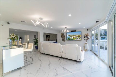 Villa ou maison à vendre à Clearwater, Floride: 3 chambres, 259.57 m2 № 2396921 - photo 15