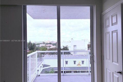 Appartement à louer à Miami, Floride: 2 chambres, 82.96 m2 № 2086263 - photo 28