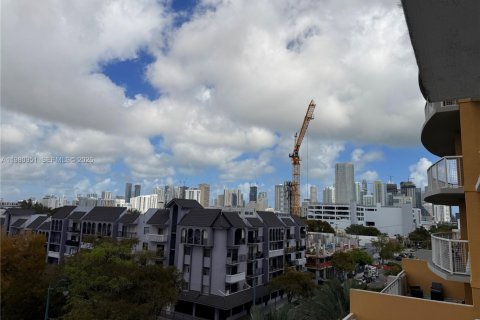 Appartement à louer à Miami, Floride: 2 chambres, 82.96 m2 № 2086263 - photo 14