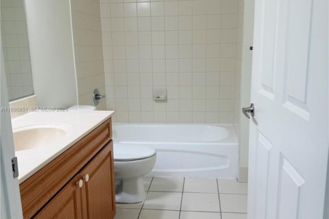 Appartement à louer à Miami, Floride: 2 chambres, 82.96 m2 № 2086263 - photo 21