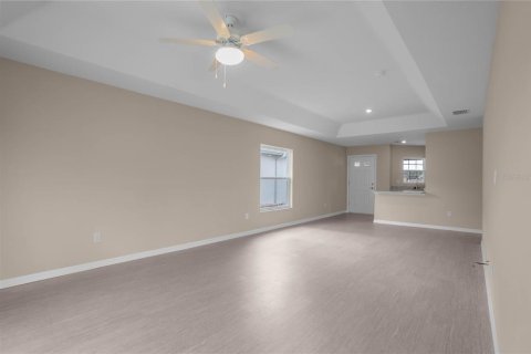 House in Floral City, Florida 3 bedrooms, 121.79 sq.m. № 2097787 - photo 13