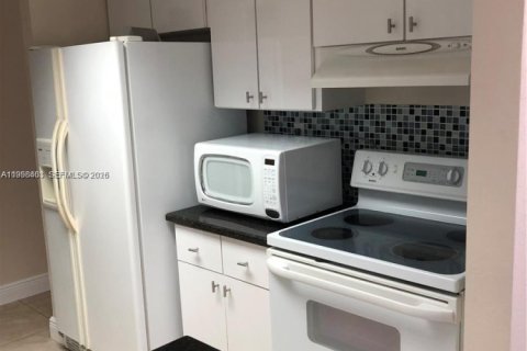 Adosado en venta en Palmetto Bay, Florida, 2 dormitorios, 94.57 m2 № 2017487 - foto 9