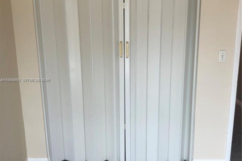 Adosado en venta en Palmetto Bay, Florida, 2 dormitorios, 94.57 m2 № 2017487 - foto 19