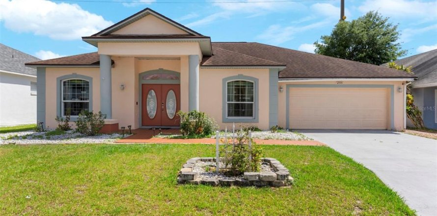 Casa en Davenport, Florida 4 dormitorios, 174.28 m2 № 1659378