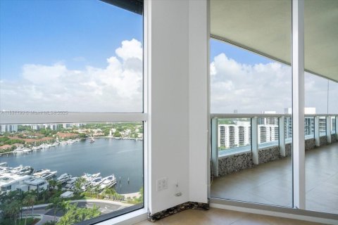 Condominio en alquiler en Aventura, Florida, 2 dormitorios, 140.28 m2 № 1888991 - foto 28