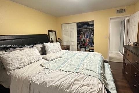 Copropriété à vendre à Hialeah, Floride: 3 chambres, 135.45 m2 № 1888213 - photo 13