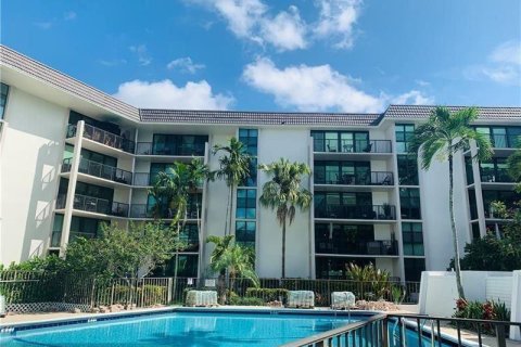 Copropriété à louer à Fort Lauderdale, Floride: 2 chambres, 103.12 m2 № 2190272 - photo 4