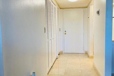 Copropriété à louer à Fort Lauderdale, Floride: 2 chambres, 103.12 m2 № 2190272 - photo 20