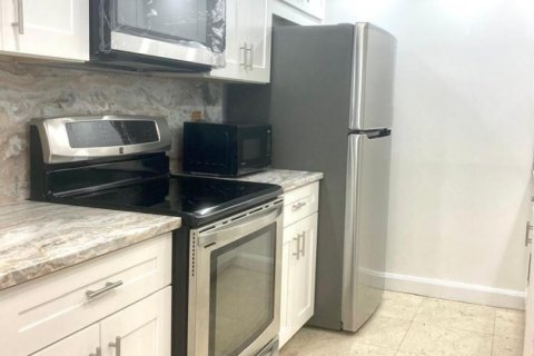 Copropriété à louer à Fort Lauderdale, Floride: 2 chambres, 103.12 m2 № 2190272 - photo 10