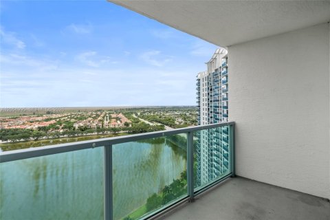 Copropriété à louer à Sunrise, Floride: 2 chambres, 118.08 m2 № 2173235 - photo 24