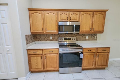 House in Palm Coast, Florida 3 bedrooms, 164.25 sq.m. № 2232195 - photo 15