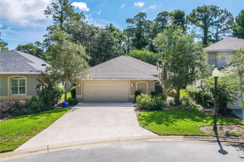 Casa en Palm Coast, Florida 3 dormitorios, 164.25 m2 № 2232195