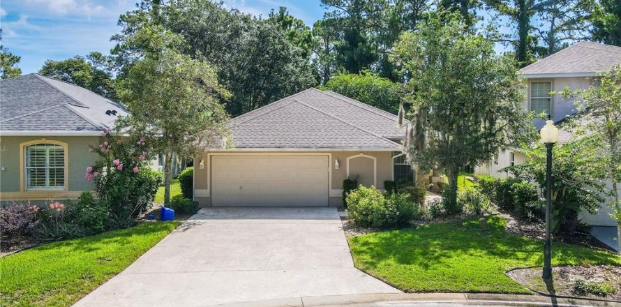 House in Palm Coast, Florida 3 bedrooms, 164.25 sq.m. № 2232195