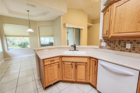 House in Palm Coast, Florida 3 bedrooms, 164.25 sq.m. № 2232195 - photo 14