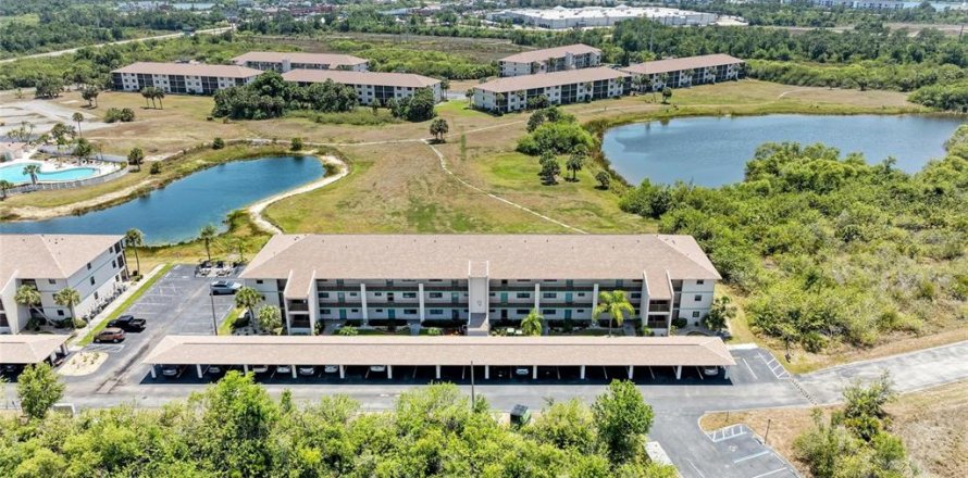 Condominio en Punta Gorda, Florida, 2 dormitorios № 1655871