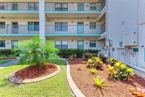 Condominio en venta en Punta Gorda, Florida, 2 dormitorios, 107.12 m2 № 1655871 - foto 4