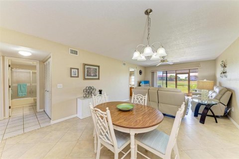 Condominio en venta en Punta Gorda, Florida, 2 dormitorios, 107.12 m2 № 1655871 - foto 9