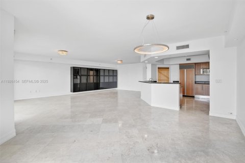 Condo in Aventura, Florida, 4 bedrooms  № 1986297 - photo 5