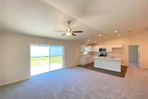 Casa en alquiler en Citrus Springs, Florida, 4 dormitorios, 164.62 m2 № 2103166 - foto 9