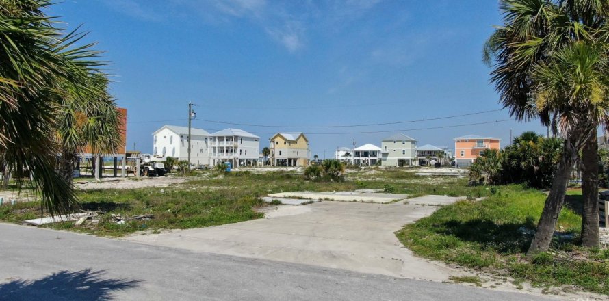 Land in Mexico Beach, Florida № 559123