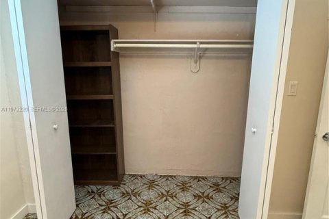 Купить виллу или дом в Майами, Флорида 3 спальни, 137.03м2, № 2038761 - фото 16