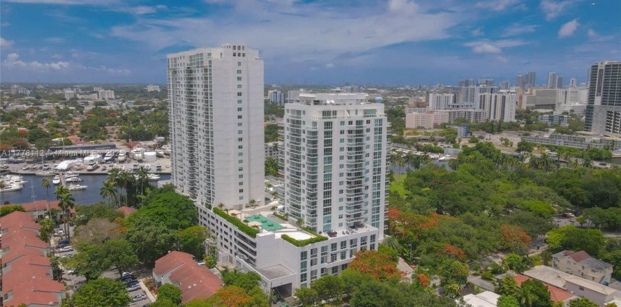 Condo à Miami, Floride, 2 chambres № 1713864