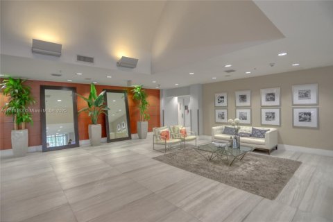 Снять в аренду кондоминиум в Майами, Флорида 2 спальни, 100.98м2, № 1713864 - фото 20