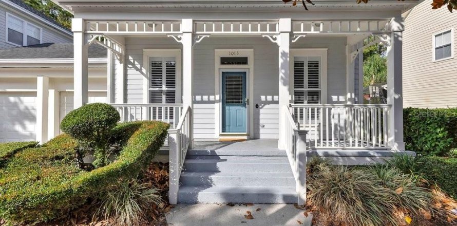 House in Celebration, Florida 5 bedrooms, 260.13 sq.m. № 2231270