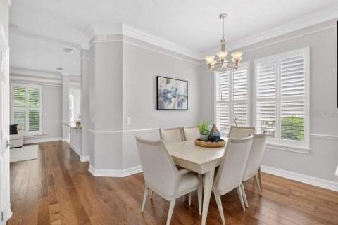 House in Celebration, Florida 5 bedrooms, 260.13 sq.m. № 2231270 - photo 15