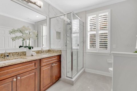 House in Celebration, Florida 5 bedrooms, 260.13 sq.m. № 2231270 - photo 19