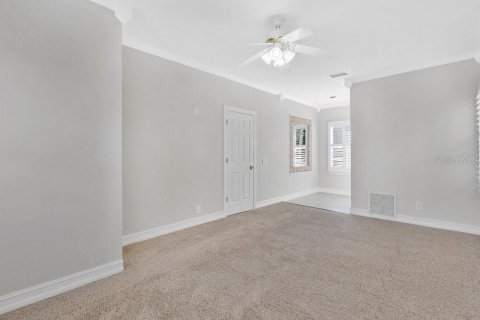 House in Celebration, Florida 5 bedrooms, 260.13 sq.m. № 2231270 - photo 25