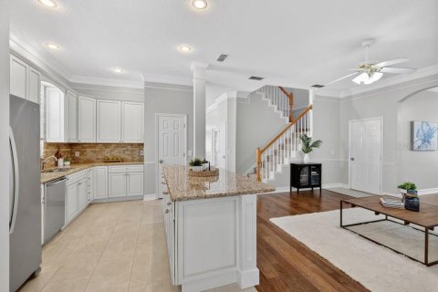 House in Celebration, Florida 5 bedrooms, 260.13 sq.m. № 2231270 - photo 10