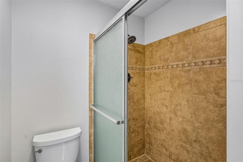Condo in Gainesville, Florida, 3 bedrooms  № 1902008 - photo 23