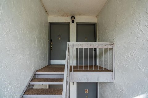 Condo in Gainesville, Florida, 3 bedrooms  № 1902008 - photo 3