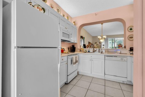 Купить кондоминиум в Тамарак, Флорида 3 комнаты, 102.29м2, № 2260206 - фото 13