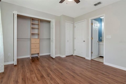 Adosado en venta en Tampa, Florida, 2 dormitorios, 101.64 m2 № 2166256 - foto 24