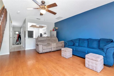 Adosado en venta en Tampa, Florida, 2 dormitorios, 101.64 m2 № 2166256 - foto 16